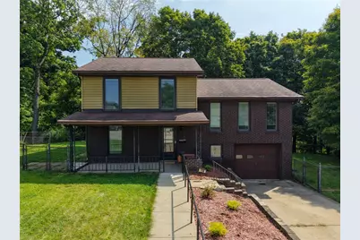 158 Mary Ellen Dr, North Versailles, PA 15137 - Photo 2