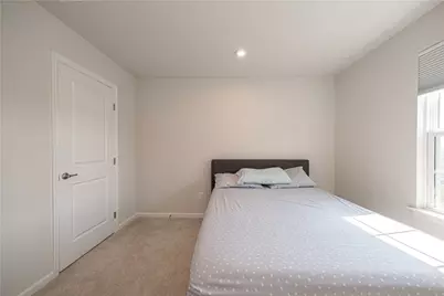 504 Blake Dr, Jackson Township, PA 16063 - Photo 18