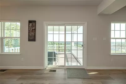 504 Blake Dr, Jackson Township, PA 16063 - Photo 10
