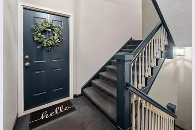 5611 Elmer Street #202, Pittsburgh, PA 15232 - Photo 2