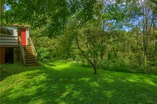 194 Woodridge Dr, Brighton Township, PA 15009 - Photo 16