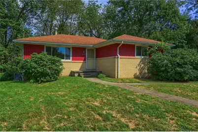 194 Woodridge Dr, Brighton Township, PA 15009 - Photo 10