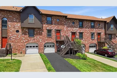 602 Sunset Circle, Cranberry Township, PA 16066 - Photo 1