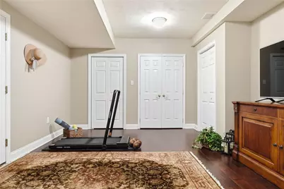 2372 Hilltop Rd, Collier Township, PA 15142 - Photo 32
