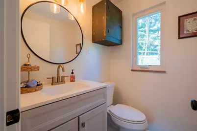 131 E Bruceton Rd, Pittsburgh, PA 15236 - Photo 18