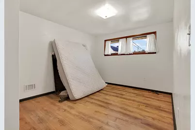 408 Center St, Vanderbilt, PA 15486 - Photo 14