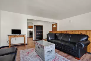 408 Center St, Vanderbilt, PA 15486 - Photo 8