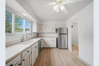 3173 Cheltenham Ct, Hampton, PA 15044 - Photo 12