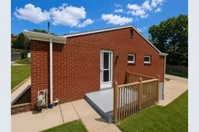 334 Caperton St, Pittsburgh, PA 15210 - Photo 24