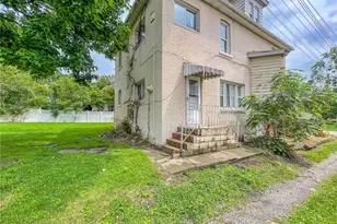 309 Phillips St, New Castle, PA 16101 - Photo 2