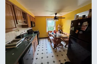 28 Quail Hill Rd, Pittsburgh, PA 15214 - Photo 8