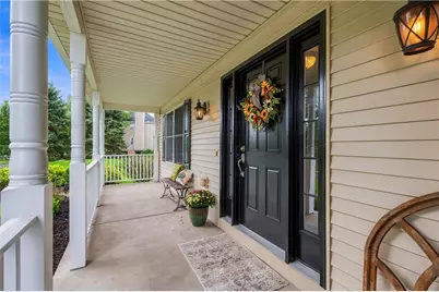 1042 S Lake Dr, Pine Township, PA 15044 - Photo 2