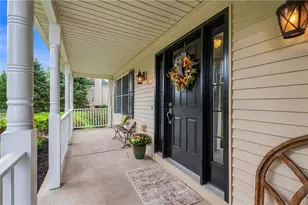 1042 S Lake Dr, Pine Township, PA 15044 - Photo 2