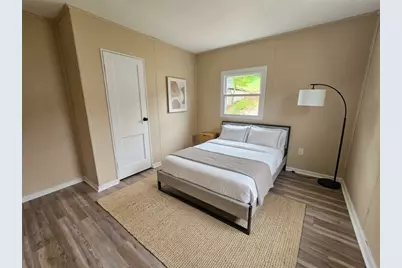 5017 Sherwood Rd, Bethel Park, PA 15102 - Photo 8