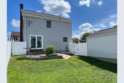 40 Devan Ave, Uniontown, PA 15401 - Photo 4