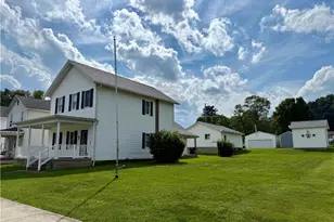 117 N Euclid Ave, Parker City, PA 16049 - Photo 2