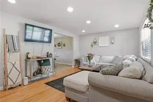 2338 Parklyn St, Pittsburgh, PA 15234 - Photo 8