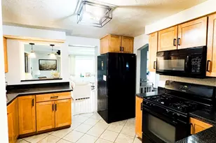 1157 La Salle Rd, Monroeville, PA 15146 - Photo 10