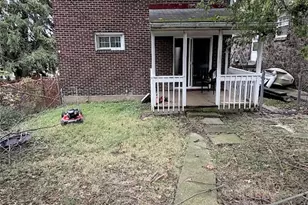 1102 Milan Ave, Pittsburgh, PA 15226 - Photo 22