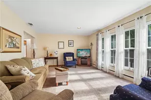 1101 Woodside Ave, Ellwood City, PA 16117 - Photo 10