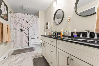 1585 Pineview Dr, Pittsburgh, PA 15241 - Photo 20