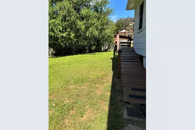 206 Wallace Avenue, Wilkins Township, PA 15112 - Photo 6