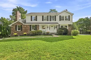 112 Marshall Dr, Pittsburgh, PA 15228 - Photo 1