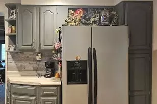 1918 Vermont Ave, West Mifflin, PA 15122 - Photo 10