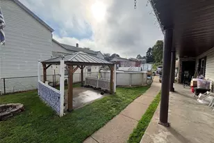 230 E 19th Ave, Homestead, PA 15120 - Photo 24
