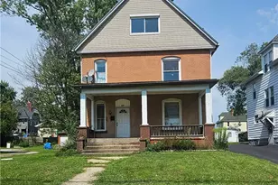 425 E Garfield Ave, New Castle, PA 16105 - Photo 1
