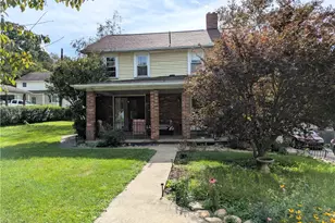 62 Cloverdale, Hempfield Township, PA 15619 - Photo 4