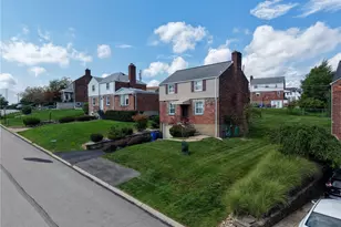 5362 Fieldcrest Dr, Pittsburgh, PA 15236 - Photo 4