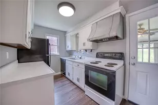 5362 Fieldcrest Dr, Pittsburgh, PA 15236 - Photo 14