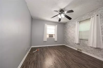 1004 Sunset Blvd, Ellwood City, PA 16117 - Photo 20