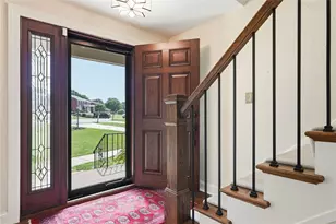 135 Derwent Dr, Ross Twp, PA 15237 - Photo 6