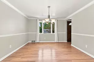 2312 Casswell Dr, Bethel Park, PA 15102 - Photo 6
