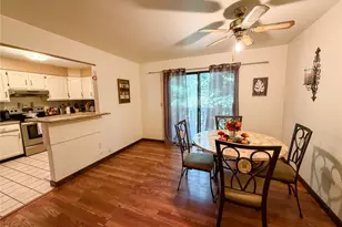 608 Maplewood Ct, Ross Twp, PA 15237 - Photo 8