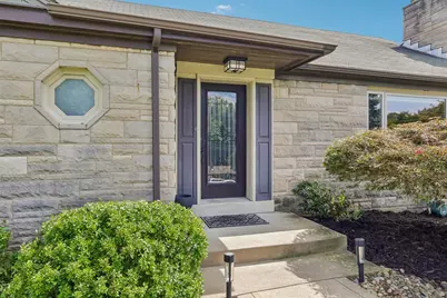 2043 Montour Street Extension, Moon/Crescent Twp, PA 15108 - Photo 2