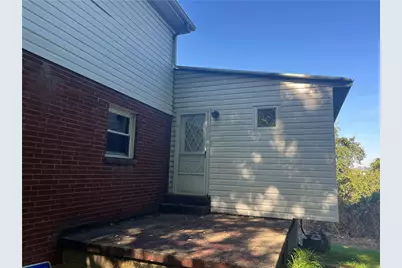 801 Ontario St, Glassport, PA 15045 - Photo 6