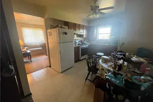 801 Ontario St, Glassport, PA 15045 - Photo 24