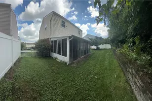 5176 Janie Dr, Pittsburgh, PA 15227 - Photo 20