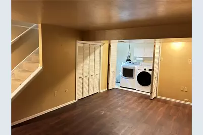 5176 Janie Dr, Pittsburgh, PA 15227 - Photo 16
