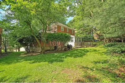 1636 Jamestown Place, Blackridge, PA 15235 - Photo 4