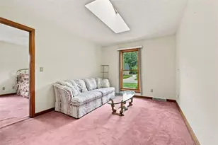 202 Elmhurst Cir, Cranberry Township, PA 16066 - Photo 22