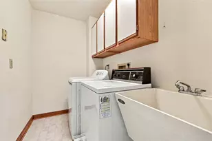 202 Elmhurst Cir, Cranberry Township, PA 16066 - Photo 32