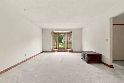202 Elmhurst Circle, Cranberry Township, PA 16066 - Photo 10