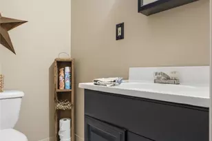 3386 Crestview Dr, Bethel Park, PA 15102 - Photo 22