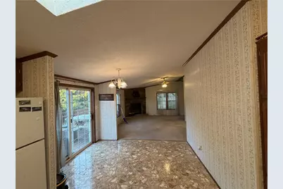 215 Glenford Dr, Chicora Boro, PA 16025 - Photo 16