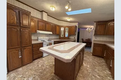 215 Glenford Dr, Chicora Boro, PA 16025 - Photo 14
