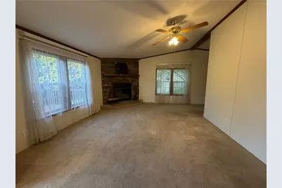 215 Glenford Dr, Chicora Boro, PA 16025 - Photo 22